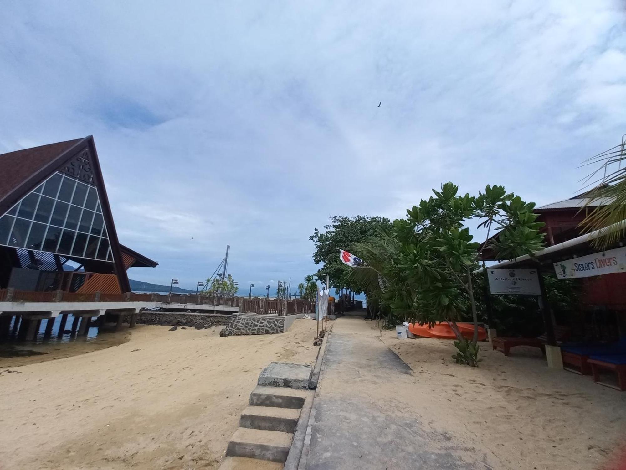 4 Sisters Divers Bunaken Exterior photo