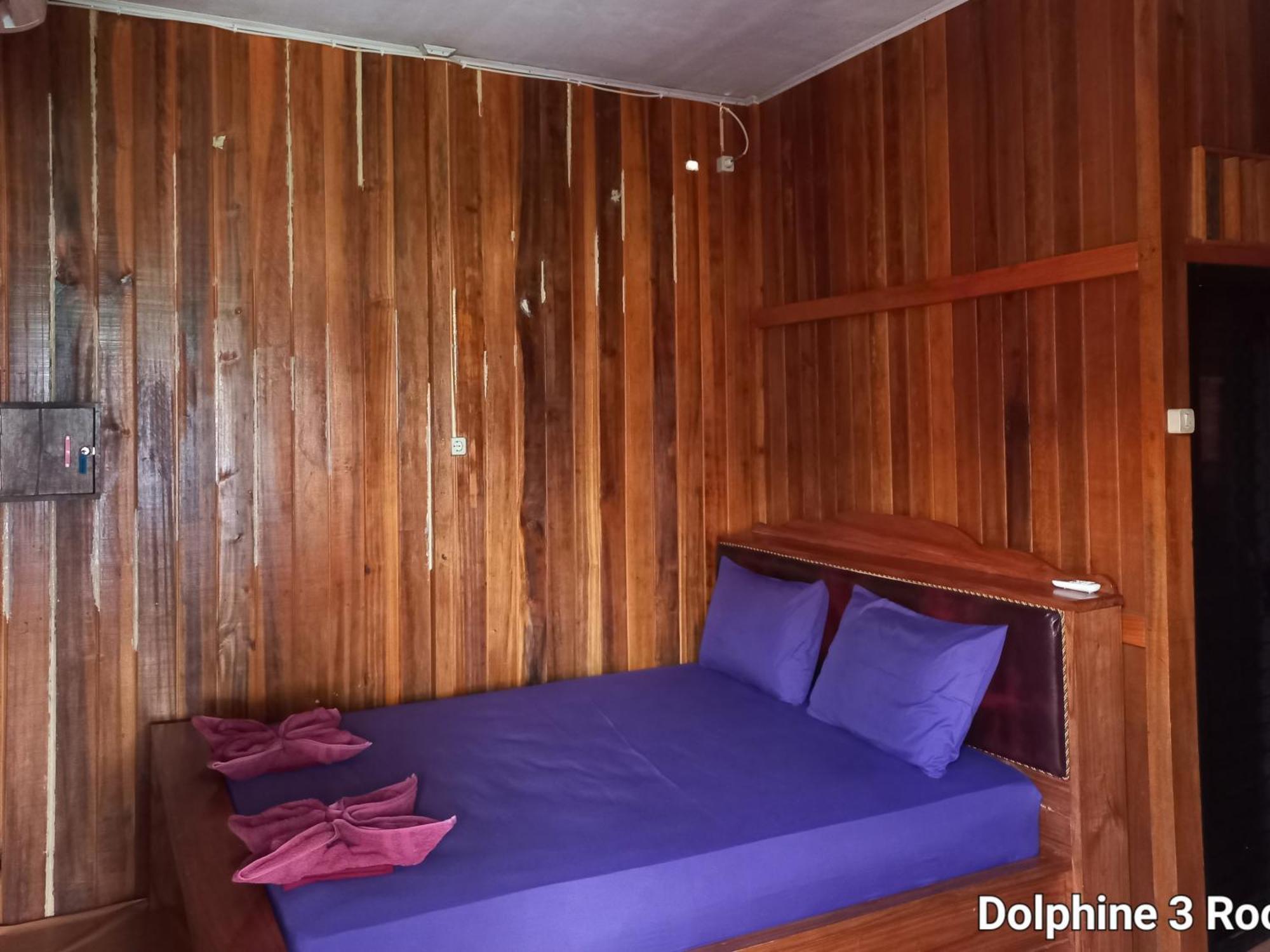 4 Sisters Divers Bunaken Room photo