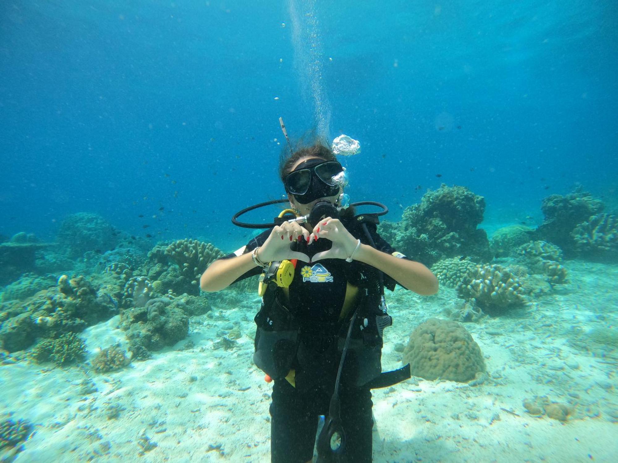 4 Sisters Divers Bunaken Exterior photo