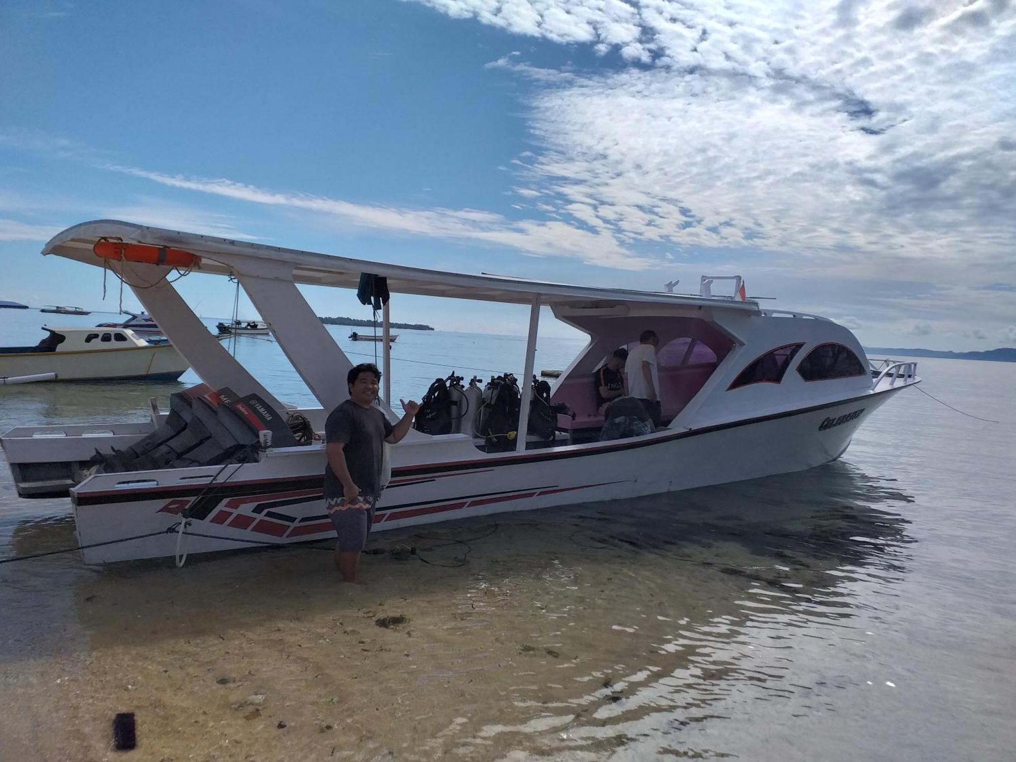 4 Sisters Divers Bunaken Exterior photo