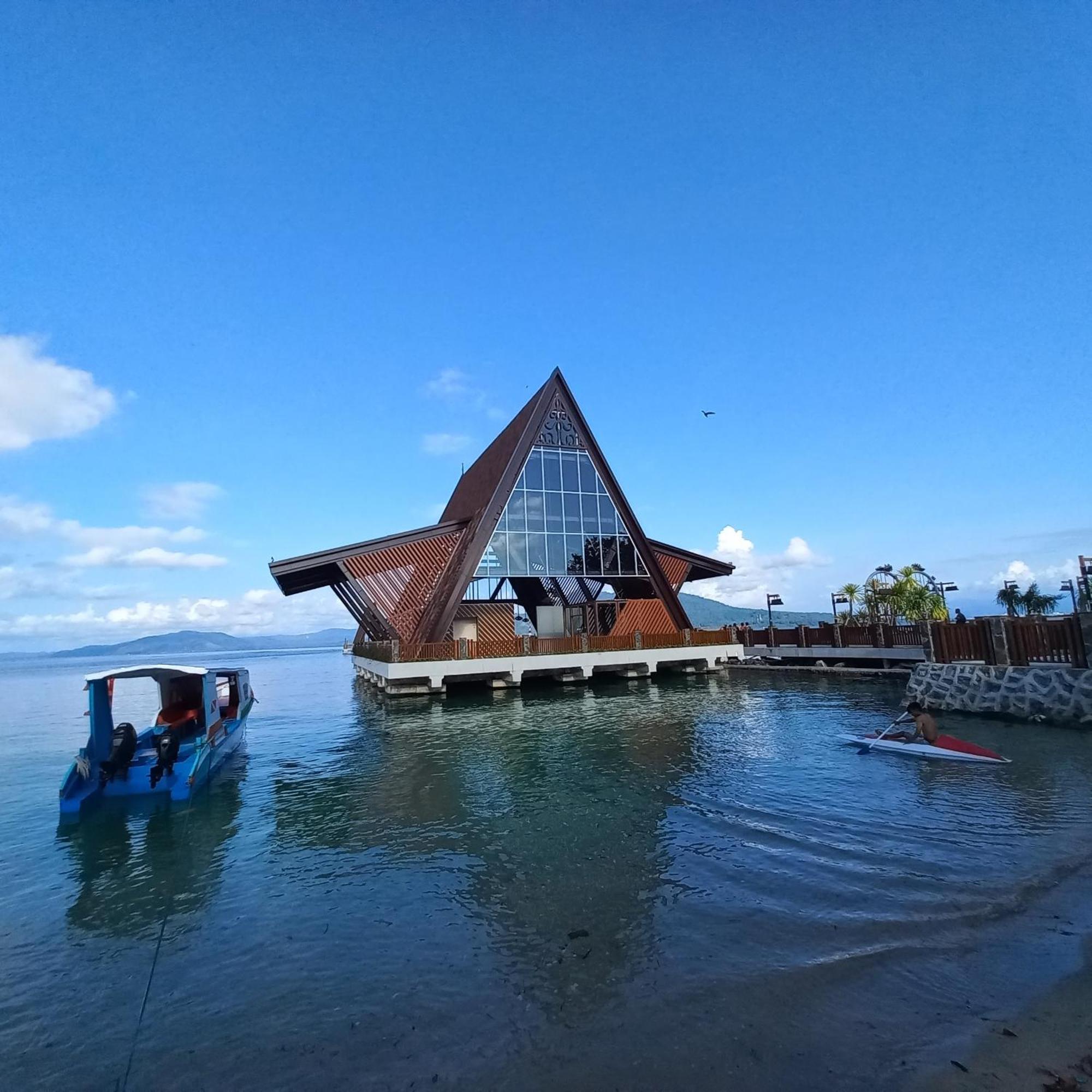 4 Sisters Divers Bunaken Exterior photo