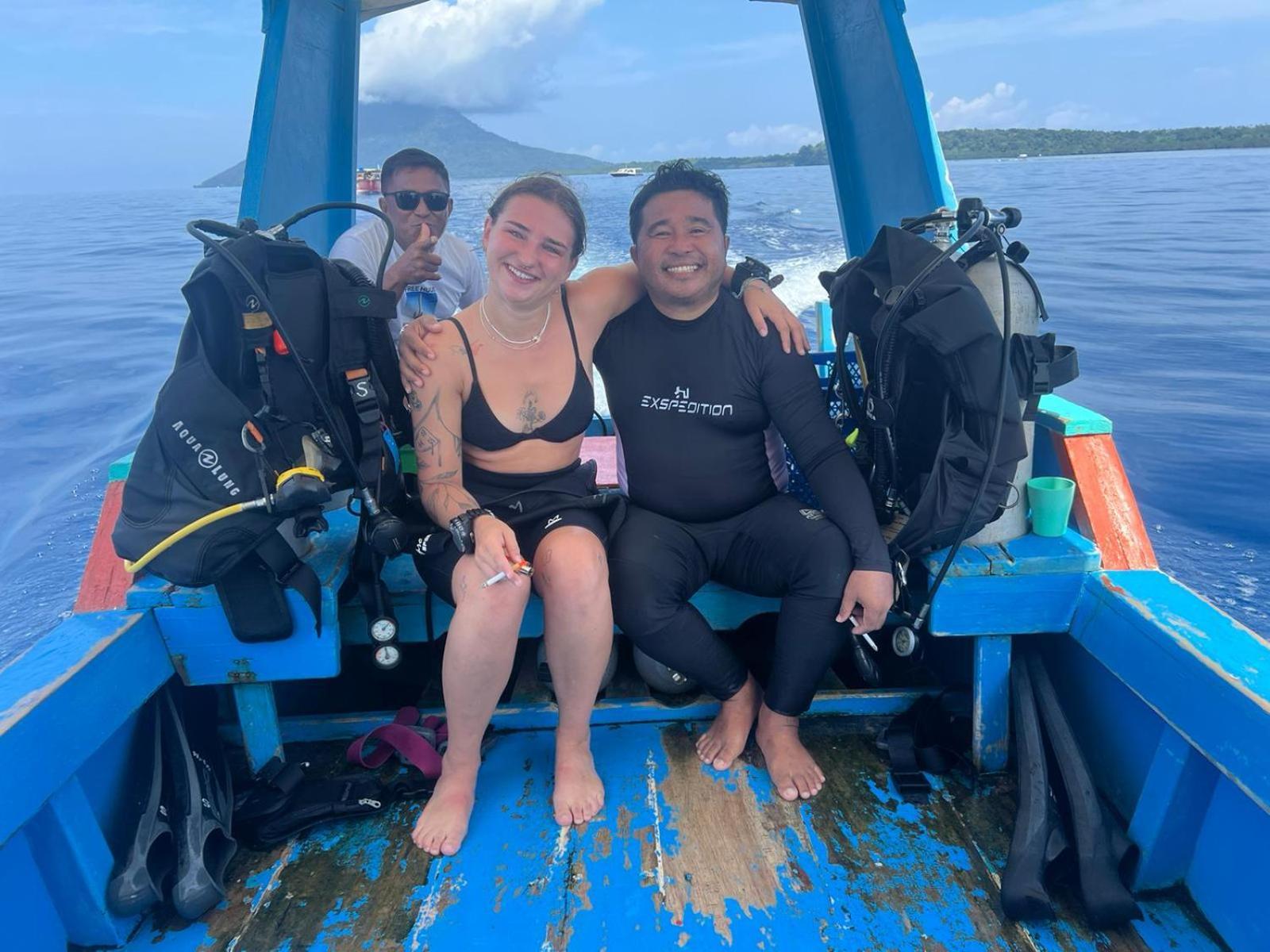 4 Sisters Divers Bunaken Exterior photo