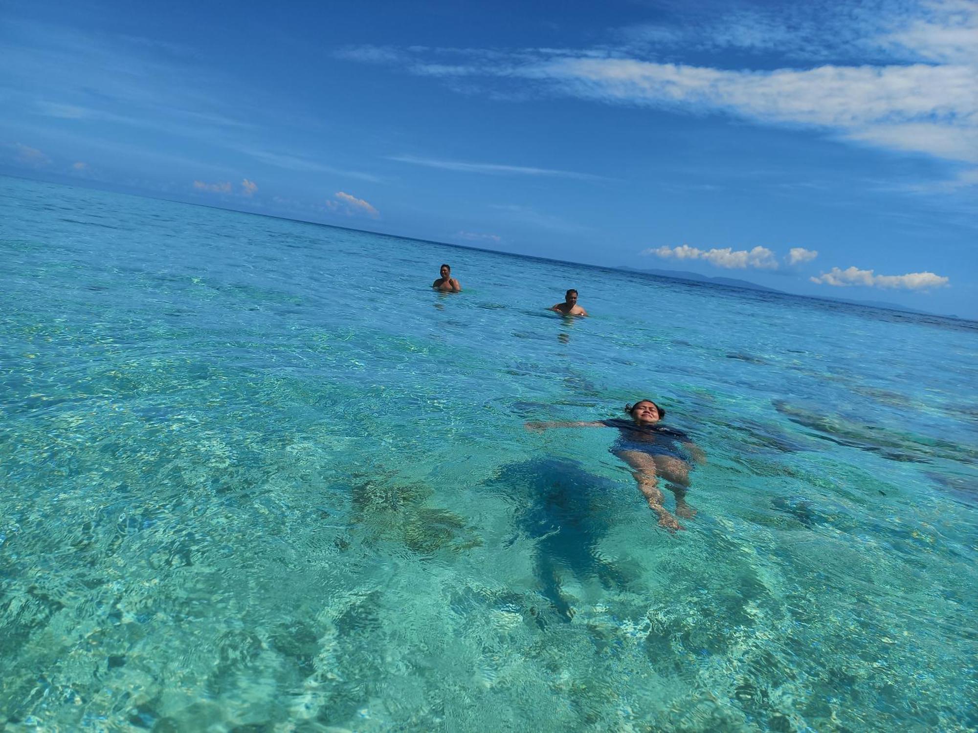 4 Sisters Divers Bunaken Exterior photo